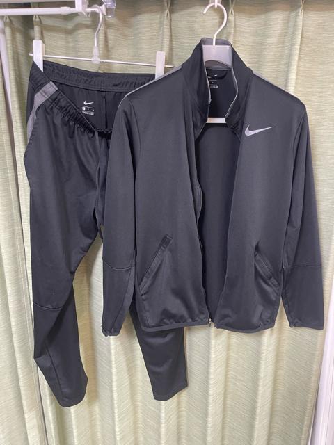 NIKE ナイキ トレーニングウェア セットアップ 上下セット ジャージ セットアップ NIKE ナイキ ブラック サイズL < ブランド NIKE ナイキ トレーニングウェア セットアップ 上下セット ジャージ セットアップ NIKE ナイキ ブラック サイズL < ブランドの