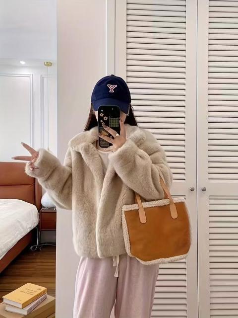 超お買い得4890円★フォックスファーオープンフロントファジーコート、エレガントなアウターウェア 日本サイズLベージュ < 女性ファッション 超お買い得4890円★フォックスファーオープンフロントファジーコート、エレガントなアウターウェア 日本サイズLベージュ < 女性ファッションの