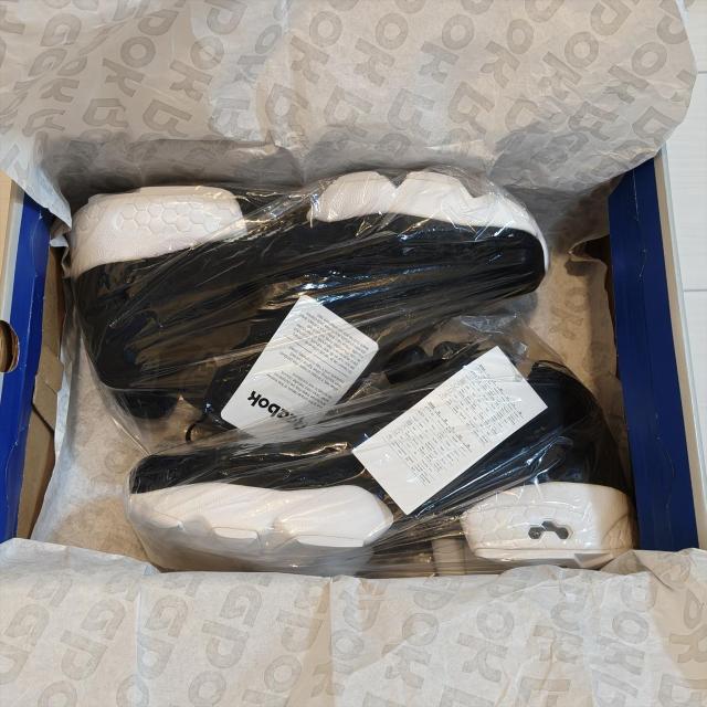 �y�V�i/���g�p�zReebok INSTAPUMP FURY GALLERY �|���v�t���[���[ 23.5cm (V70812) �� �� �u�����h�� 