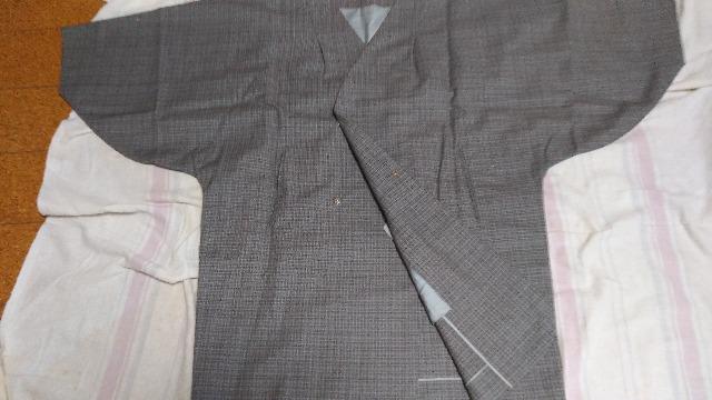 リメイクやハギレにも着物の羽織、コートっぽい < 女性ファッション  リメイクやハギレにも着物の羽織、コートっぽい  < 女性ファッションの