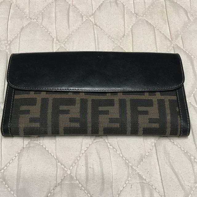 正規品 フェンディ ズッカ 2つ折り ウォレット 長財布 ブラウン 良品 < ブランド  正規品 フェンディ ズッカ 2つ折り ウォレット 長財布 ブラウン 良品 < ブランドの