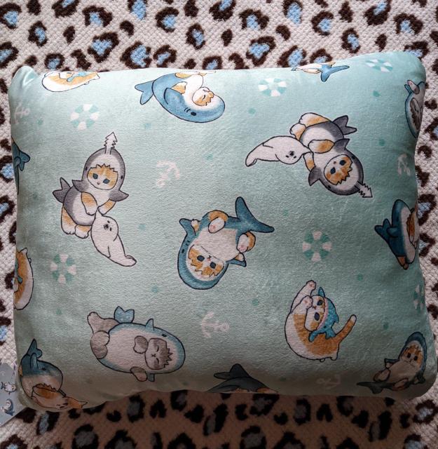 モフサンド スクエアクッション サメにゃんがいっぱい モフにゃん < アニメ/コミック/キャラクター モフサンド スクエアクッション サメにゃんがいっぱい モフにゃん < アニメ/コミック/キャラクターの