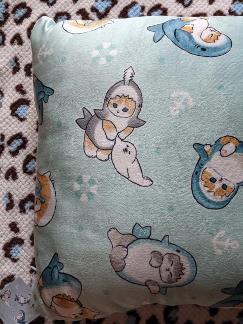 モフサンド スクエアクッション サメにゃんがいっぱい モフにゃん < アニメ/コミック/キャラクター モフサンド スクエアクッション サメにゃんがいっぱい モフにゃん < アニメ/コミック/キャラクターの