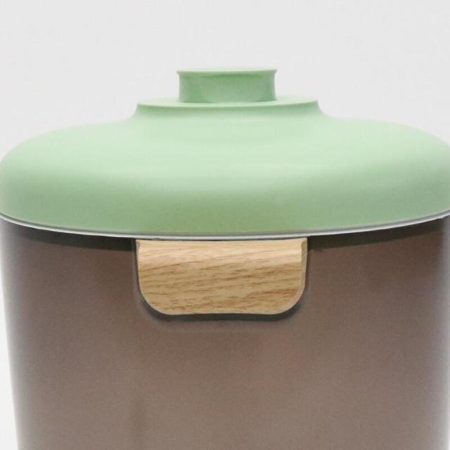 真空状態 フードストッカー グリーン 充電式 湿気防止 酸化防止 鮮度長持 < インテリア/ライフ 真空状態 フードストッカー グリーン 充電式 湿気防止 酸化防止 鮮度長持 < インテリア/ライフの