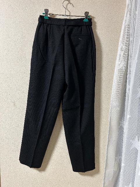 新品タグ付きClothing(西友)★高級ウール100%裏地付きパンツ < 女性ファッション 新品タグ付きClothing(西友)★高級ウール100%裏地付きパンツ < 女性ファッションの