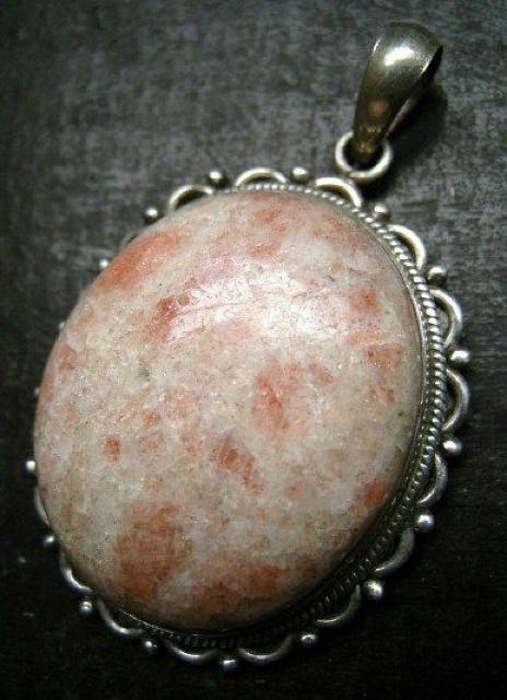 ☆即決☆サンストーンシルバートップ 4.8センチ < 女性アクセサリー/時計 ☆即決☆サンストーンシルバートップ 4.8センチ < 女性アクセサリー/時計の