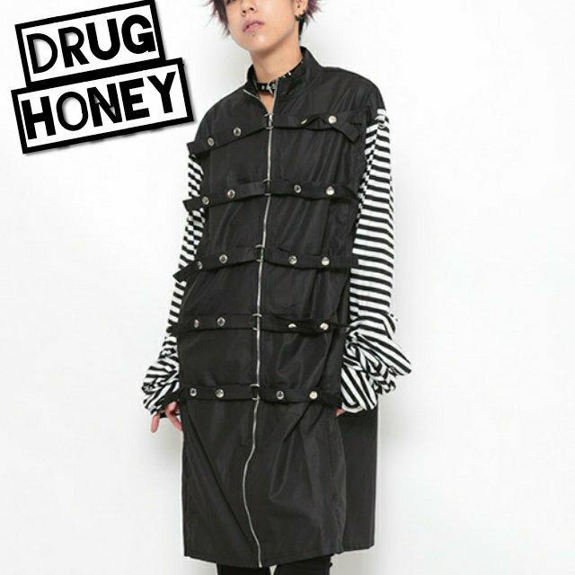 Drughoney【ユニセックス】フロントベルト装飾ジャケット風シャ < 男性ファッション  Drughoney【ユニセックス】フロントベルト装飾ジャケット風シャ  < 男性ファッションの