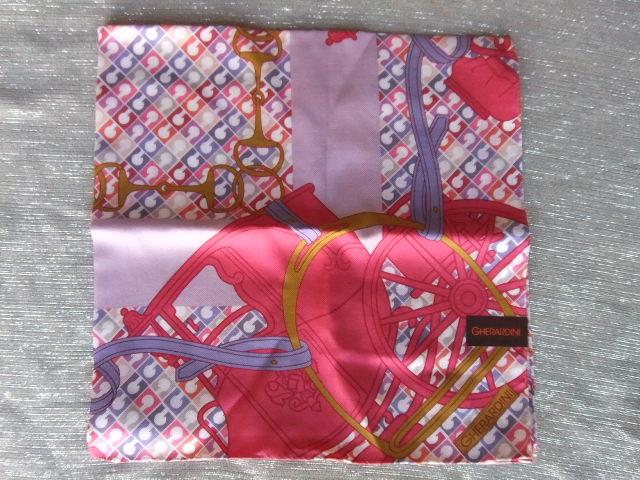 新品■ゲラルディーニ■ピンク系大判スカーフ シルク×コットン 58cm < ブランド  新品■ゲラルディーニ■ピンク系大判スカーフ シルク×コットン 58cm < ブランドの