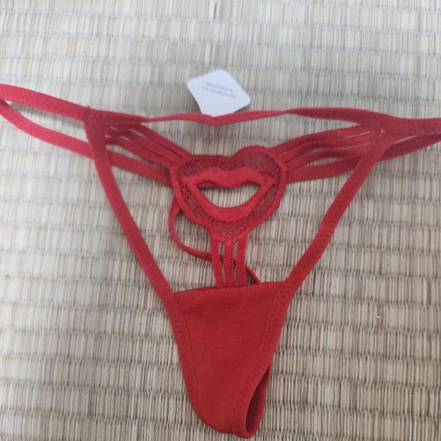 新品未使用 リップ型 Tバック サイズ→フリー < 女性ファッション  新品未使用 リップ型 Tバック サイズ→フリー  < 女性ファッションの