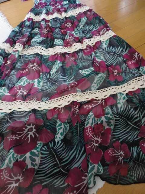 リドートワンピ ハイビスカス柄 < 女性ファッション リドートワンピ ハイビスカス柄 < 女性ファッションの