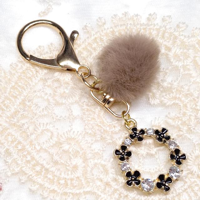 ハンドメイド☆キーホルダー☆フラワーリース☆ < 女性ファッション ハンドメイド☆キーホルダー☆フラワーリース☆ < 女性ファッションの