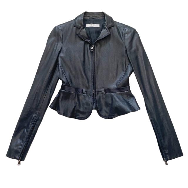 新品プラダ ピッタリレザージャケット 黒 #38 PRADA < ブランド 新品プラダ ピッタリレザージャケット 黒 #38 PRADA < ブランドの