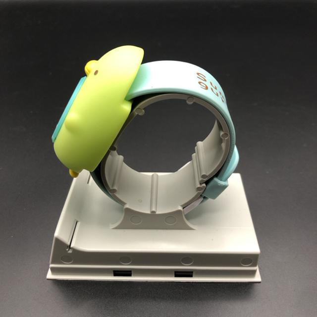 即決 すみっコぐらし デジタル 腕時計 < 男性アクセサリー/時計  即決 すみっコぐらし デジタル 腕時計 < 男性アクセサリー/時計の