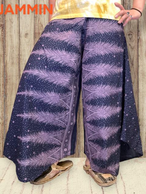 ペーズリー羽根柄ワイドパンツ★ネイビー★アジアン★エスニック < 女性ファッション  ペーズリー羽根柄ワイドパンツ★ネイビー★アジアン★エスニック  < 女性ファッションの