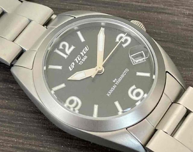 なんと!3,800円スタート!の「デットストック」の「山本寛斎デザイン」ウオッチ! < 女性アクセサリー/時計  なんと!3,800円スタート!の「デットストック」の「山本寛斎デザイン」ウオッチ!  < 女性アクセサリー/時計の