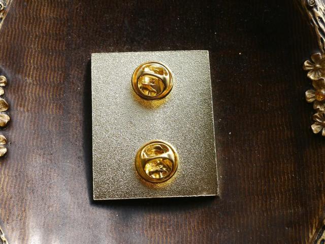 新品 キノコと蛙カエル ピンブローチ ピンバッジ ピンズ メルヘン ファンタジー < 男性アクセサリー/時計  新品 キノコと蛙カエル ピンブローチ ピンバッジ ピンズ メルヘン ファンタジー < 男性アクセサリー/時計の