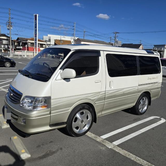 トヨタ ハイエースワゴン スーパーカスタムGリビングサルーンEX 100系 平成13年式 < 自動車/バイク トヨタ ハイエースワゴン スーパーカスタムGリビングサルーンEX 100系 平成13年式 < 自動車/バイク