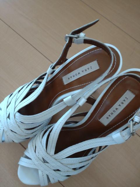 ZARA�@�T���_���@���Á@������ �� �u�����h�� 