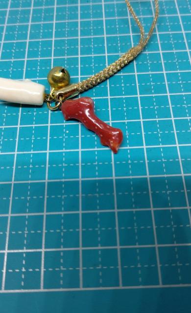 赤珊瑚と白珊瑚の根付 < 男性アクセサリー/時計 赤珊瑚と白珊瑚の根付 < 男性アクセサリー/時計の