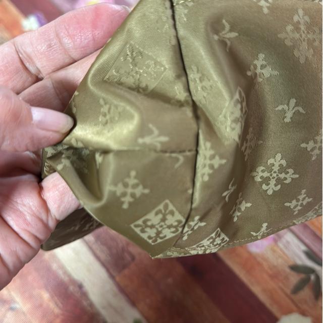 感謝を込めて★russetショルダーバック・トップス・2wayマキシ丈プリーツ★3点まとめ売り★1000円スタート < ブランド 感謝を込めて★russetショルダーバック・トップス・2wayマキシ丈プリーツ★3点まとめ売り★1000円スタート < ブランドの