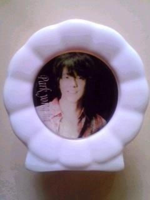 パク・ヨンハ写真入り爪楊枝入れ&ペン立て < タレントグッズ パク・ヨンハ写真入り爪楊枝入れ&ペン立て < タレントグッズの