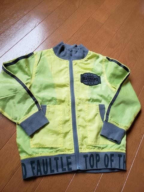 ☆USED☆黄色×グレー シャカシャカジャンパー☆120 < キッズ/ベビー  ☆USED☆黄色×グレー シャカシャカジャンパー☆120  < キッズ/ベビーの