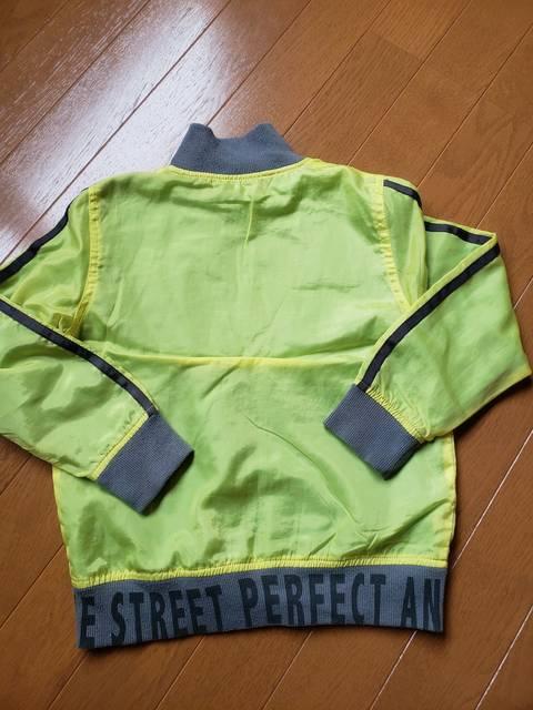 ☆USED☆黄色×グレー シャカシャカジャンパー☆120 < キッズ/ベビー  ☆USED☆黄色×グレー シャカシャカジャンパー☆120 < キッズ/ベビーの