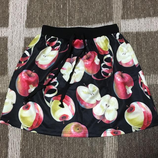 ドラッグハニー・絵画風林檎柄ジャージミニスカート < ブランド ドラッグハニー・絵画風林檎柄ジャージミニスカート < ブランドの