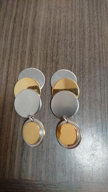 新品●イヤリング < 女性アクセサリー/時計  新品●イヤリング < 女性アクセサリー/時計の