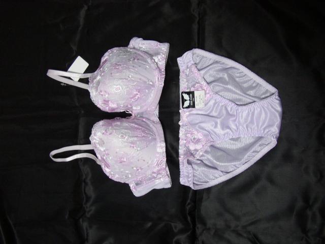 ピンク系花柄使いD75Mワイヤー入り < 女性ファッション ピンク系花柄使いD75Mワイヤー入り < 女性ファッションの