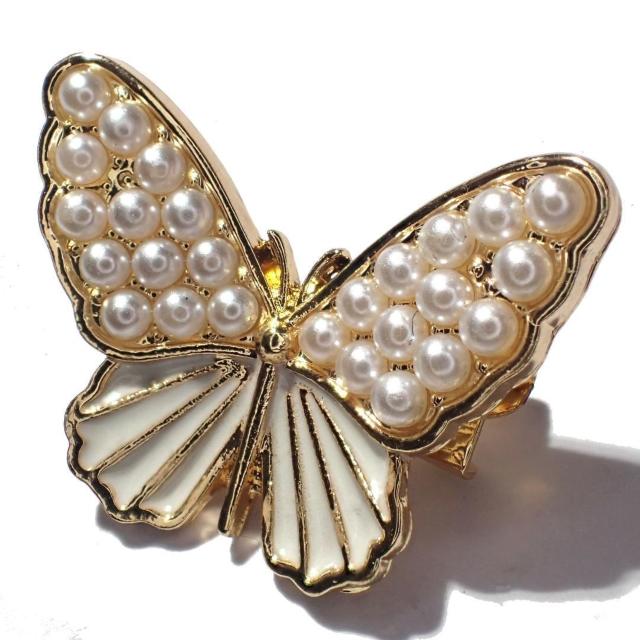 金色 蝶 蝶々 人工パール 人工真珠 ピンブローチ ブローチ ピンバッジ バッジ ピンズ ラペルピン < 女性アクセサリー/時計  金色 蝶 蝶々 人工パール 人工真珠 ピンブローチ ブローチ ピンバッジ バッジ ピンズ ラペルピン < 女性アクセサリー/時計の