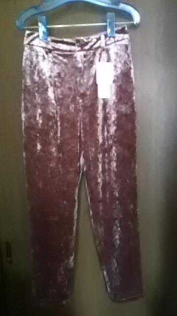 新品*サテンパンツ < 女性ファッション 新品*サテンパンツ < 女性ファッションの