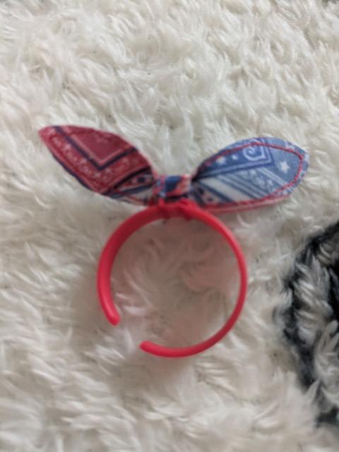 リカちゃん人形用カチューシャ 赤 リボン付き < おもちゃ リカちゃん人形用カチューシャ 赤 リボン付き < おもちゃの