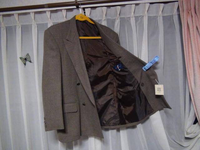 FRENDLYのブレザー新品タグ付き 日本製 毛100%!。 < 男性ファッション FRENDLYのブレザー新品タグ付き 日本製 毛100%!。 < 男性ファッションの