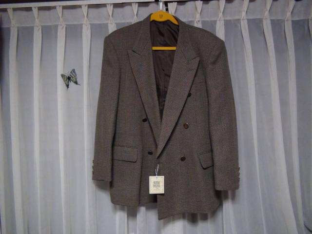 FRENDLYのブレザー新品タグ付き 日本製 毛100%!。 < 男性ファッション FRENDLYのブレザー新品タグ付き 日本製 毛100%!。 < 男性ファッションの
