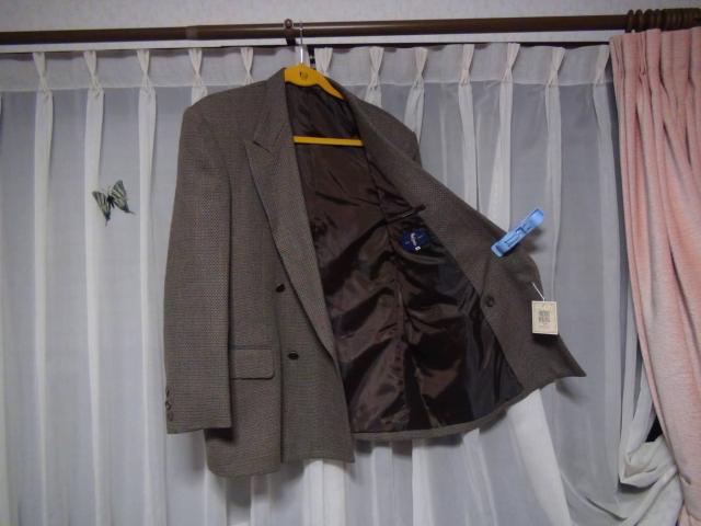 FRENDLYのブレザー新品タグ付き 日本製 毛100%!。 < 男性ファッション FRENDLYのブレザー新品タグ付き 日本製 毛100%!。 < 男性ファッションの