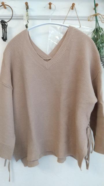 aqua girl*サイドスリットのVネックコットンニット/M < ブランド  aqua girl*サイドスリットのVネックコットンニット/M  < ブランドの