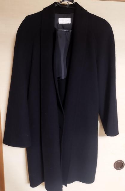 銀座マギー 黒 ウールロングコート 80年代 ビンテージ 美品 前たてダブル < 女性ファッション  銀座マギー 黒 ウールロングコート 80年代 ビンテージ 美品 前たてダブル < 女性ファッションの