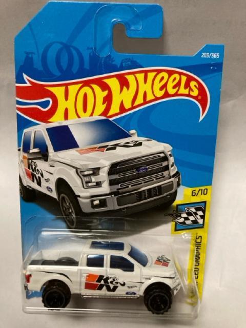 ホットウィール・15フォードF-150 白(他も出品中) < ホビー  ホットウィール・15フォードF-150 白(他も出品中)  < ホビーの