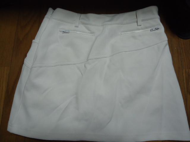 ゴルフスコート < 女性ファッション  ゴルフスコート < 女性ファッションの