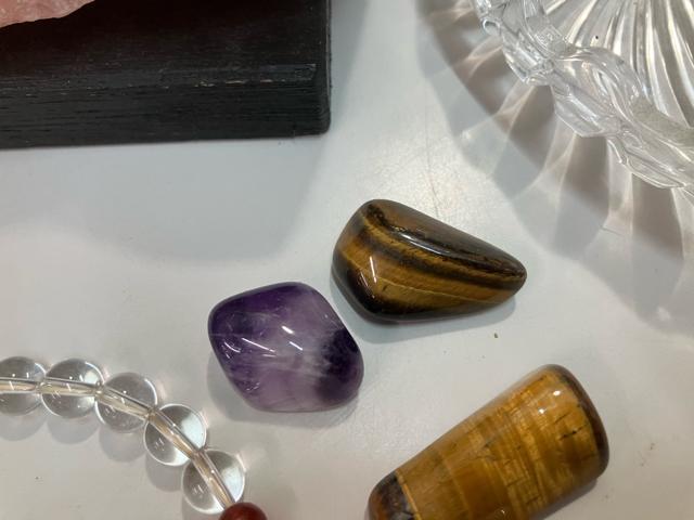 原石 パワーストーン 天然石 ローズクォーツ ピンク 800g ローズクォーツ等 < インテリア/ライフ  原石 パワーストーン 天然石 ローズクォーツ ピンク 800g ローズクォーツ等 < インテリア/ライフの