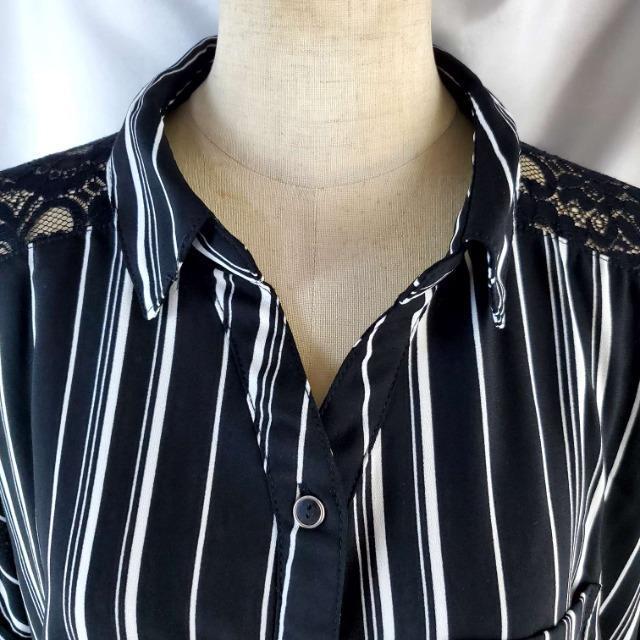 ★690★4L★ノアンヌ★肩レース!ストライプ柄ブラウス/シャツ★ < 女性ファッション ★690★4L★ノアンヌ★肩レース!ストライプ柄ブラウス/シャツ★ < 女性ファッションの