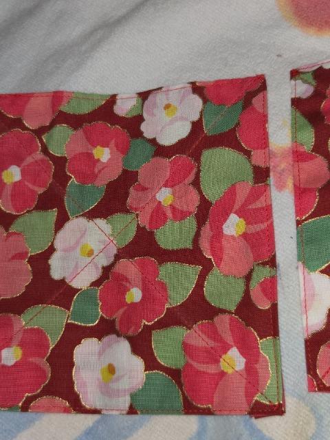 ★新品赤×椿和柄コースター2枚セット < キッズ/ベビー  ★新品赤×椿和柄コースター2枚セット < キッズ/ベビーの