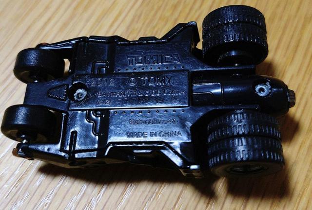 ドリーム トミカ バットマン  バットモービル < ホビー  ドリーム トミカ バットマン  バットモービル < ホビーの