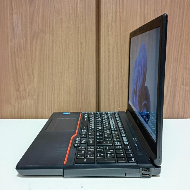 FUJITSU LIFEBOOK Corei7 メモリ8GB SSD256GB Windows11 Excel Word < PC本体/周辺機器 FUJITSU LIFEBOOK Corei7 メモリ8GB SSD256GB Windows11 Excel Word < PC本体/周辺機器の