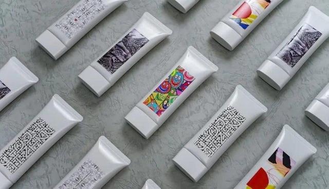 【コスメ】オールインワンのスキンケアジェル2本セット/新品未使用♪ < 香水/コスメ/ネイル 【コスメ】オールインワンのスキンケアジェル2本セット/新品未使用♪ < 香水/コスメ/ネイルの