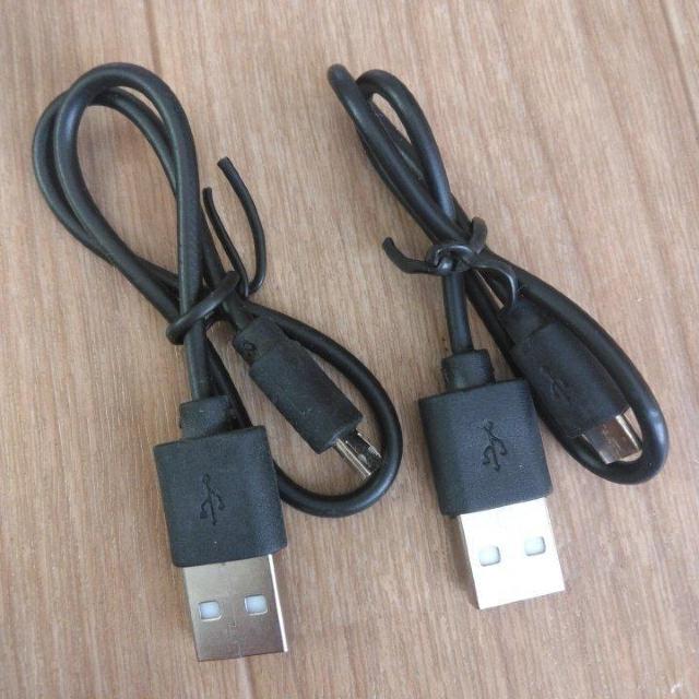 新品 USBケーブル 黒 2つ < 家電/AV 新品 USBケーブル 黒 2つ < 家電/AVの