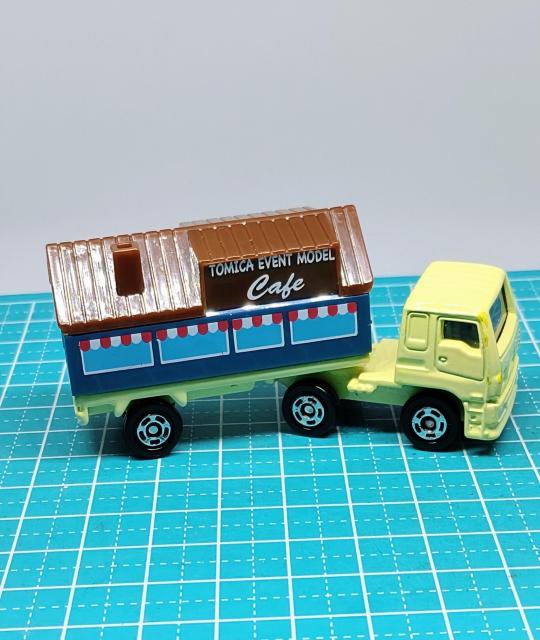 トミカ博 イベントモデル No.26 いすゞ ギガ 移動カフェ トミカコーヒー屋さん < ホビー トミカ博 イベントモデル No.26 いすゞ ギガ 移動カフェ トミカコーヒー屋さん < ホビーの