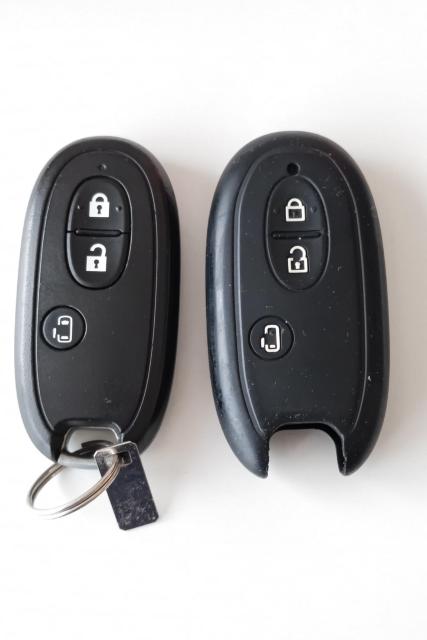 �X�Y�L �X�}�[�g�L�[�P�[�X�t�� �p���b�g �� ������/�o�C�N