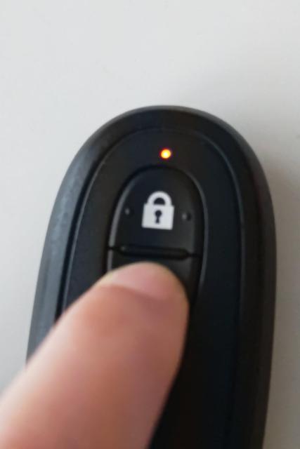 �X�Y�L �X�}�[�g�L�[�P�[�X�t�� �p���b�g �� ������/�o�C�N